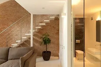 Horti Della Fasanara פררה