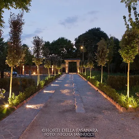 Horti Della Fasanara Casa rural *