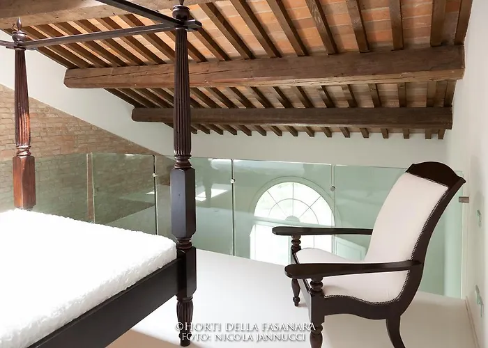 Horti Della Fasanara Kır Evi